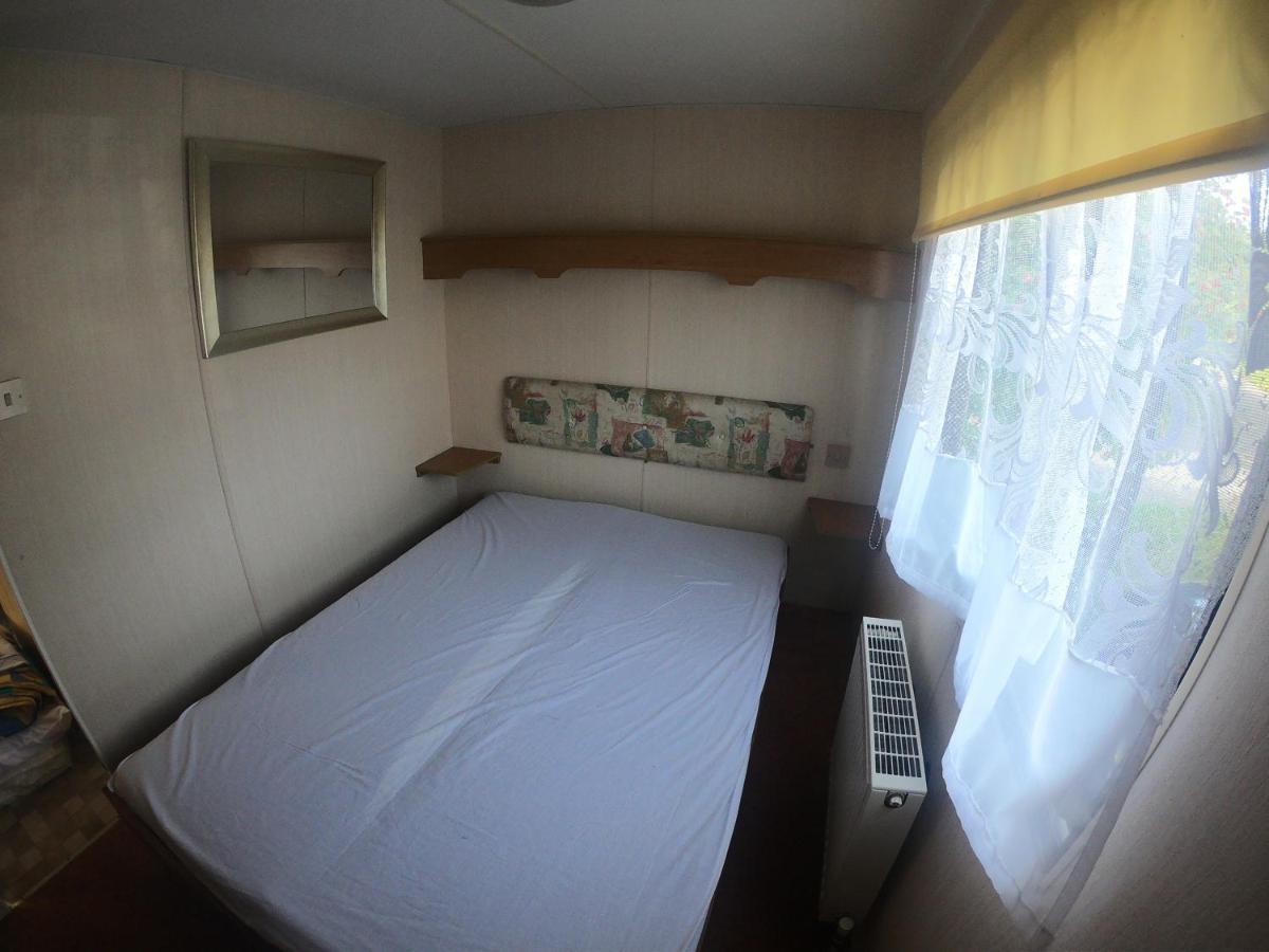 O.W. "Joasia I Maciek" Hotel Jaroslawiec Ngoại thất bức ảnh
